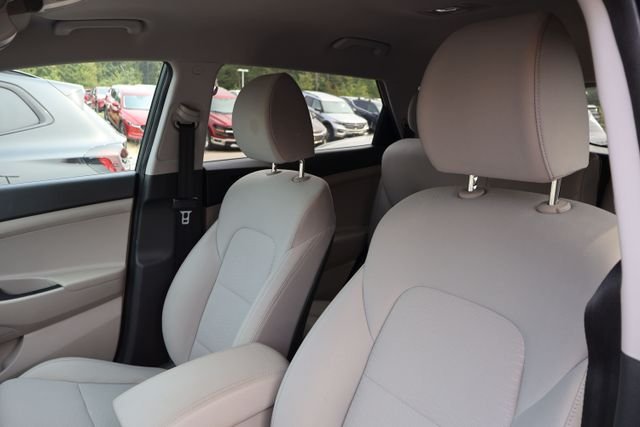 Used 2019 Gray Hyundai Value image 11