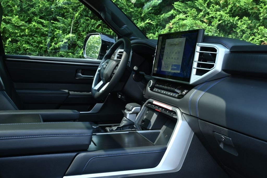 Used 2025 Black Toyota Platinum image 29