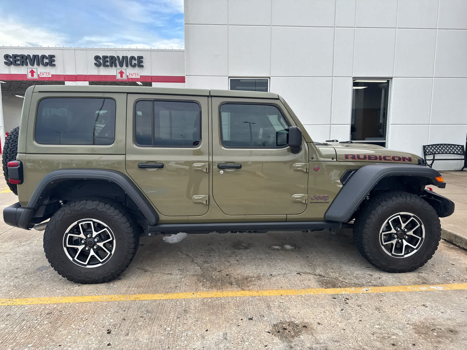 Used 2025 41 Jeep Rubicon image 8