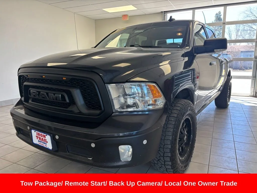 2016 RAM 1500 Big Horn 4x4 Crew Cab 5'7's photo