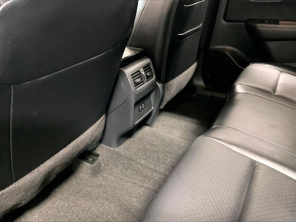 Used 2023 Gray Nissan SV image 27