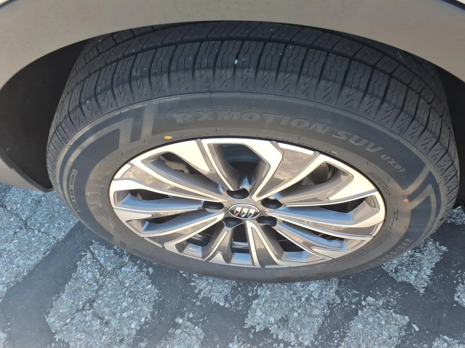 Used 2024 Gray Metallic Buick Preferred image 12
