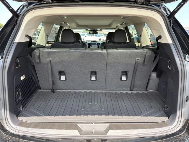 New 2026 CRYSTAL BLACK SILICA Subaru Touring 7-Passenger image 25