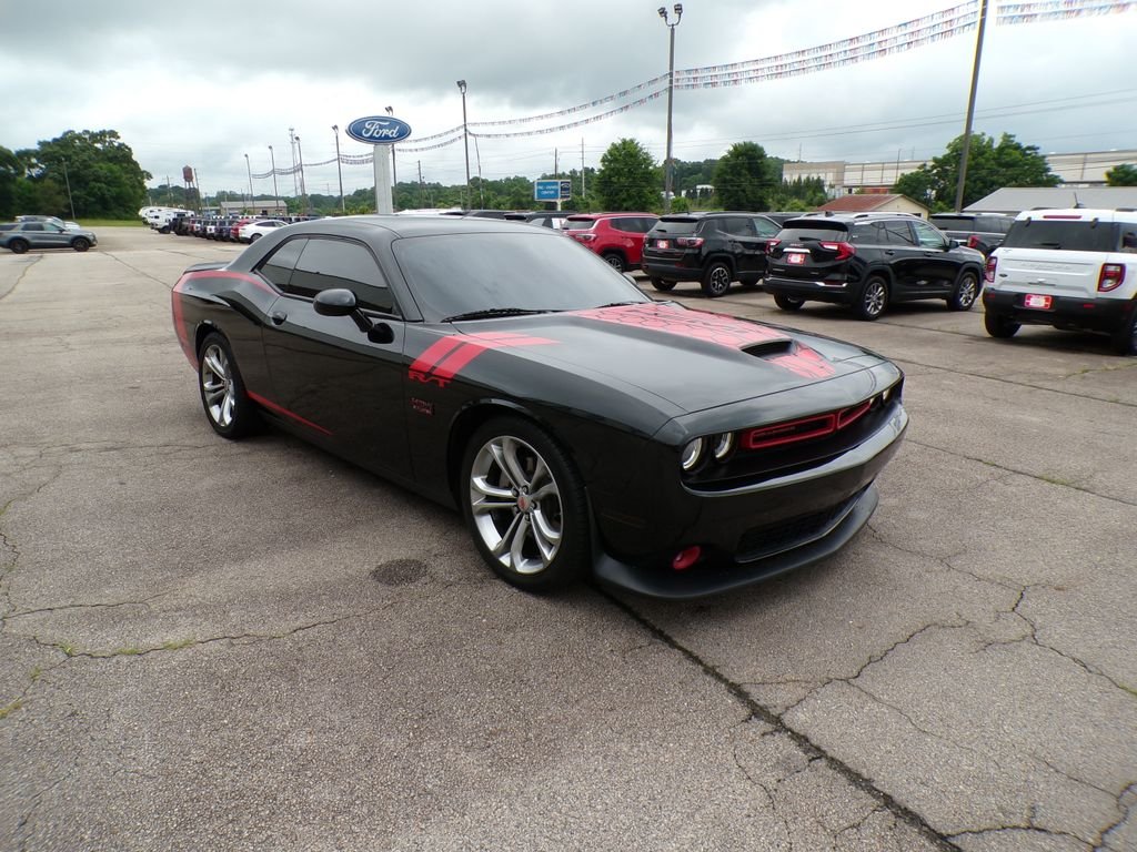 2022 Dodge Challenger R/T's photo