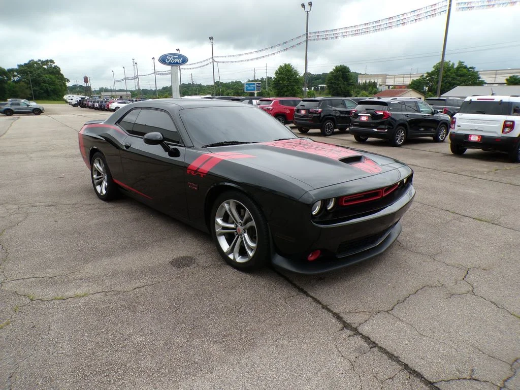 2022 Dodge Challenger R/T's photo