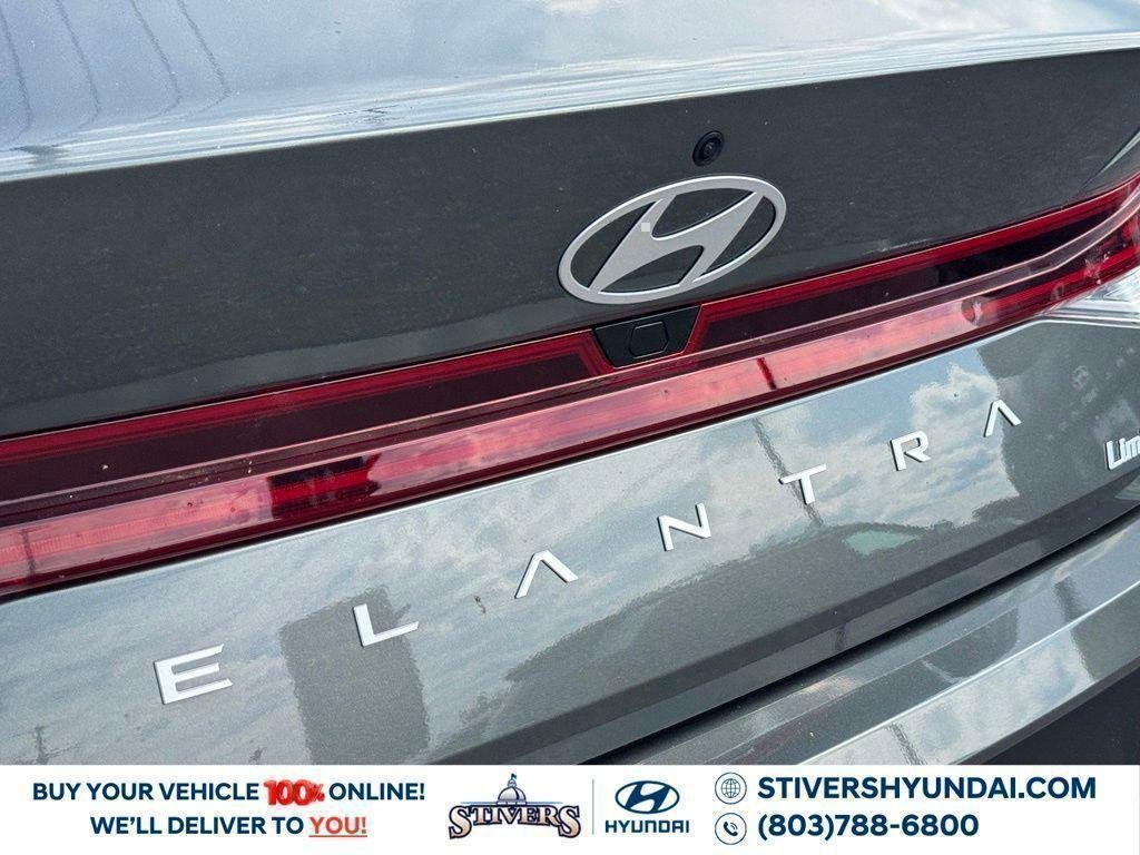 New 2026 Gray Hyundai Limited image 17