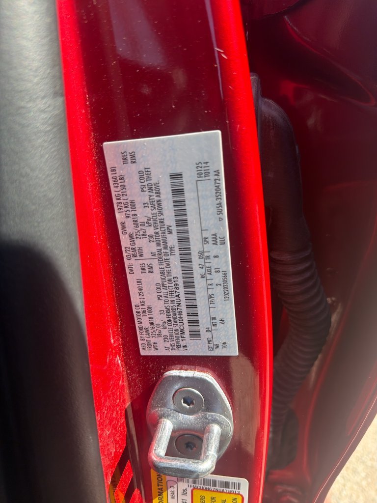 Used 2022 Red Ford SEL image 24