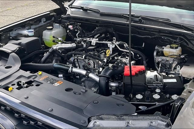 New 2026 Marsh Gray Ford XLT image 18