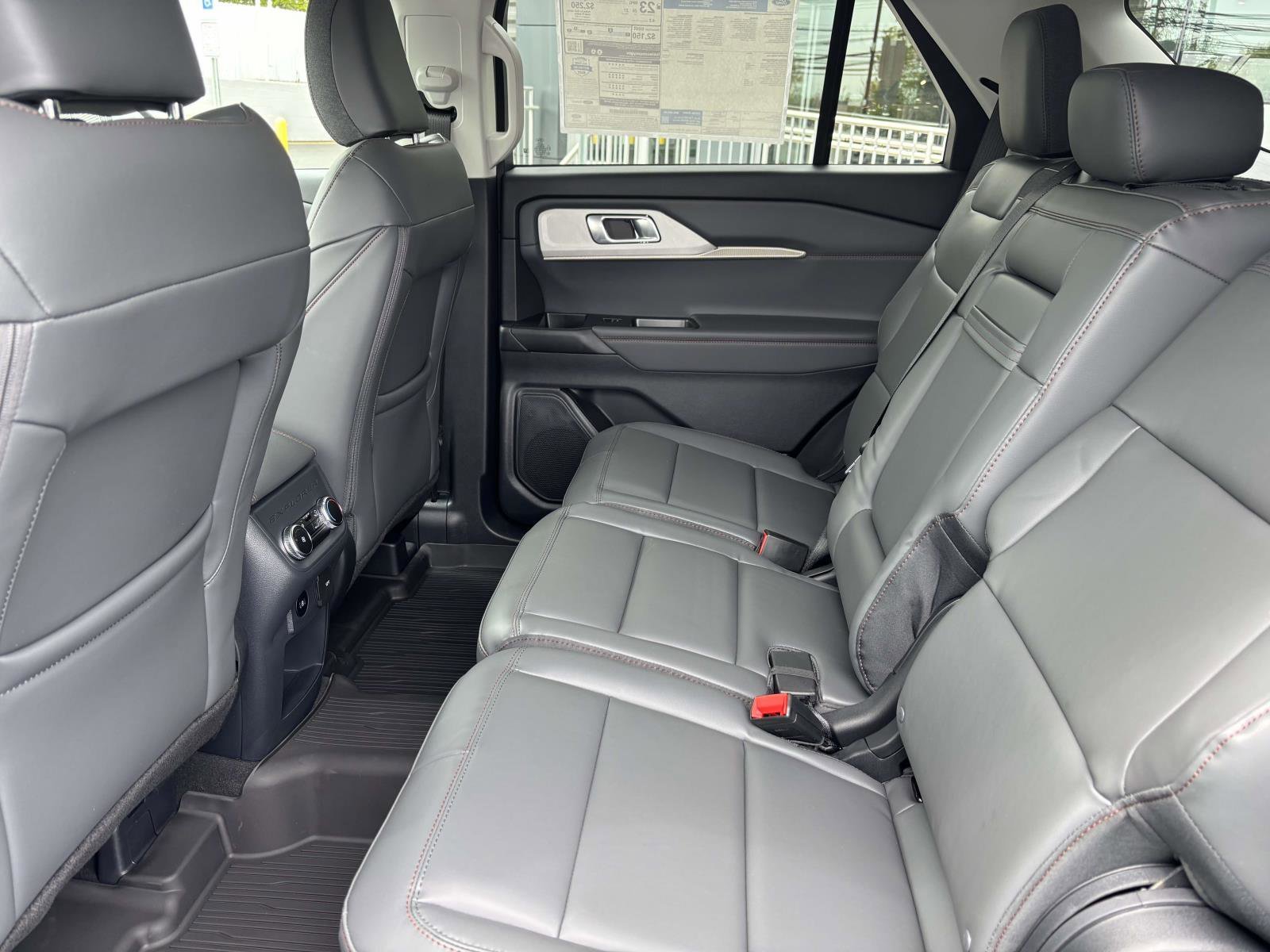 New 2026 Carbonized Gray Metallic Ford Active w/200A Pkg image 25