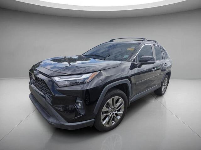 Used 2022 Midnight Black Metallic Toyota XLE Premium image 1