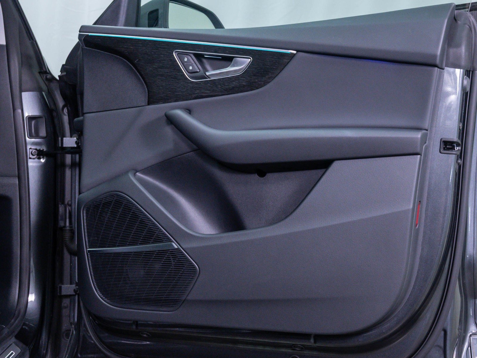 Used 2019 Daytona Gray Pearl Audi Prestige image 10