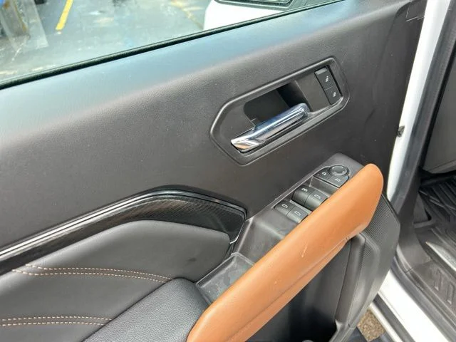 2023 GMC Canyon AT4 - Photo 25