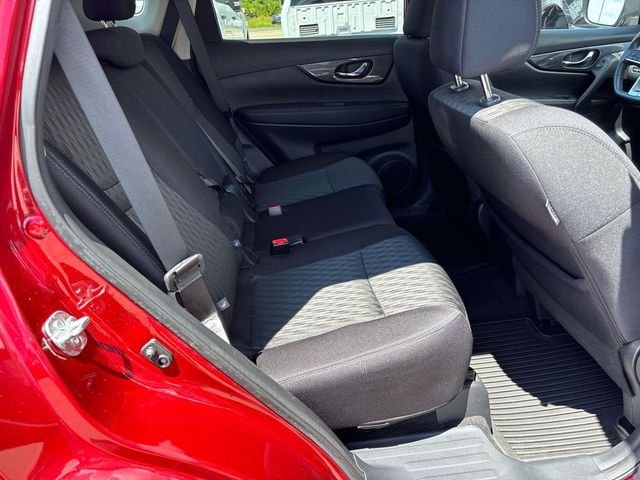 Used 2018 Red Nissan SV image 14