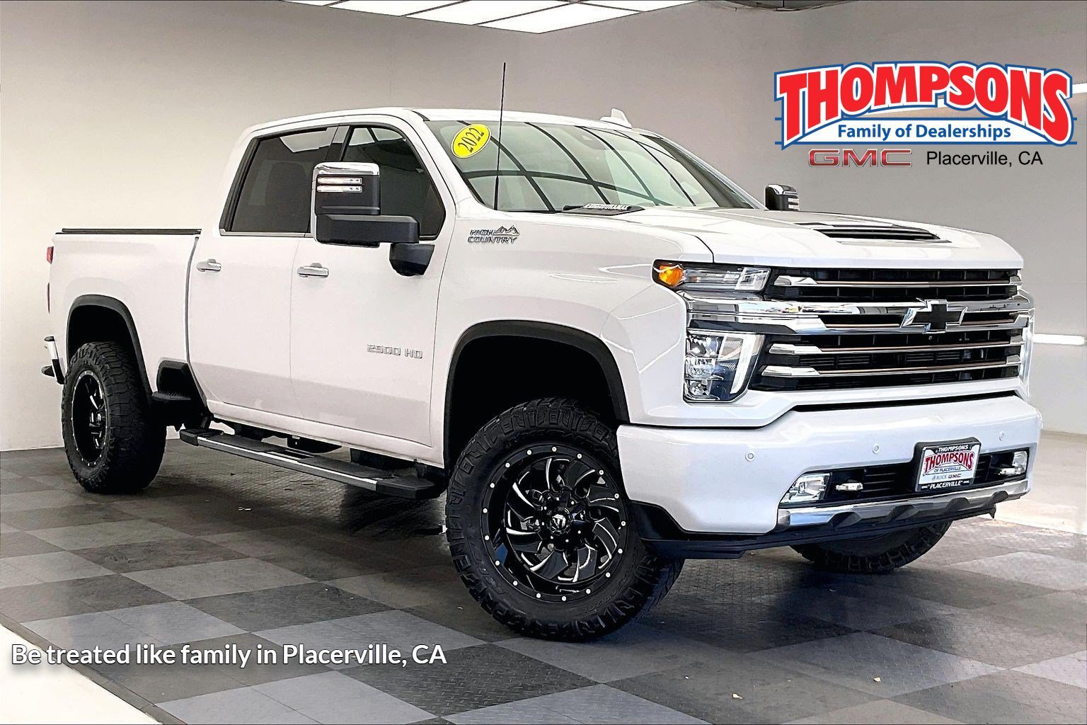 Used 2022 Iridescent Pearl Tricoat Chevrolet High Country image 1