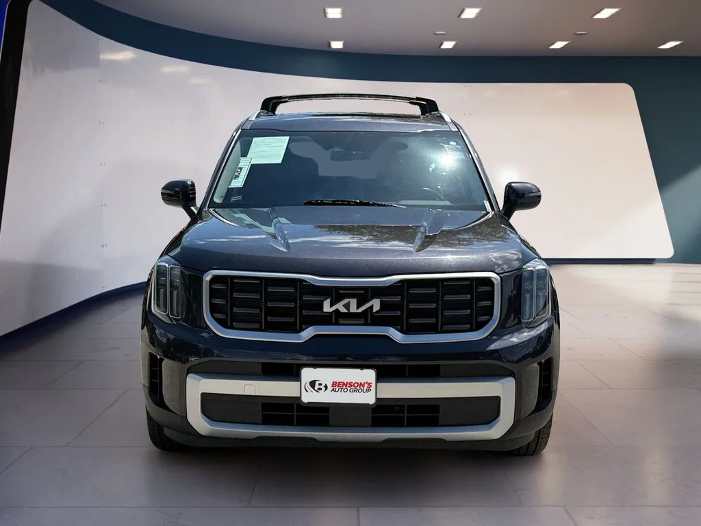 Used 2025 Gray Kia S image 8