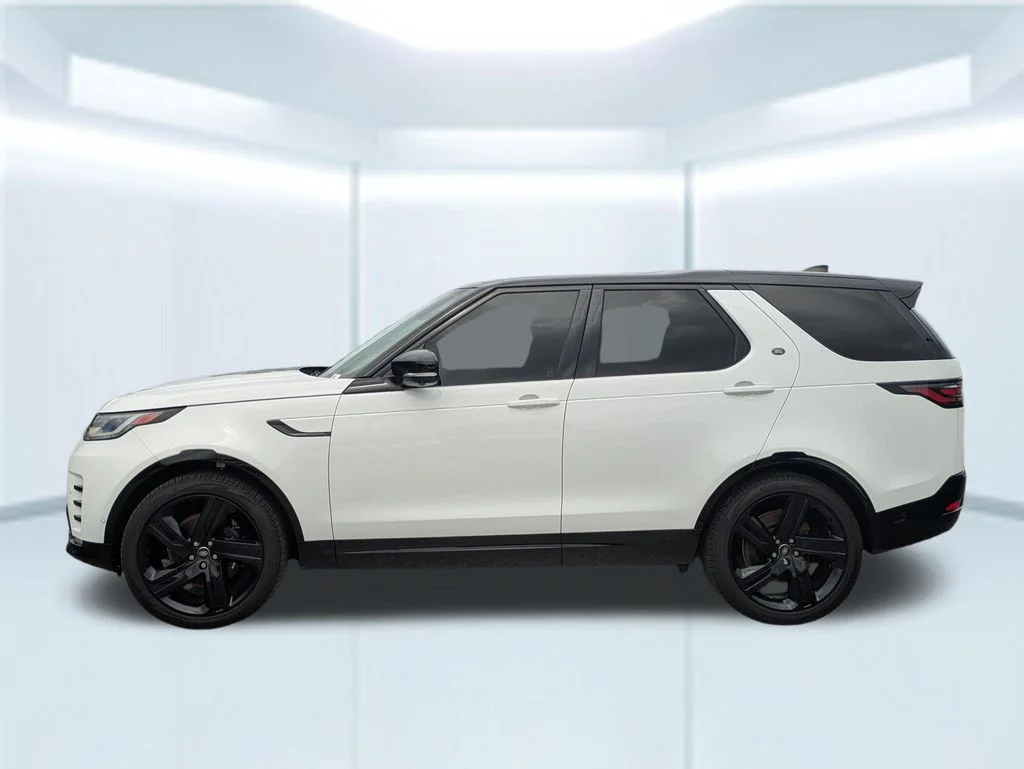 Used 2025 White Land Rover Metropolitan Edition image 2