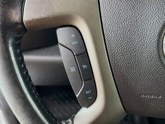 Used 2013 Silver GMC SLE image 13