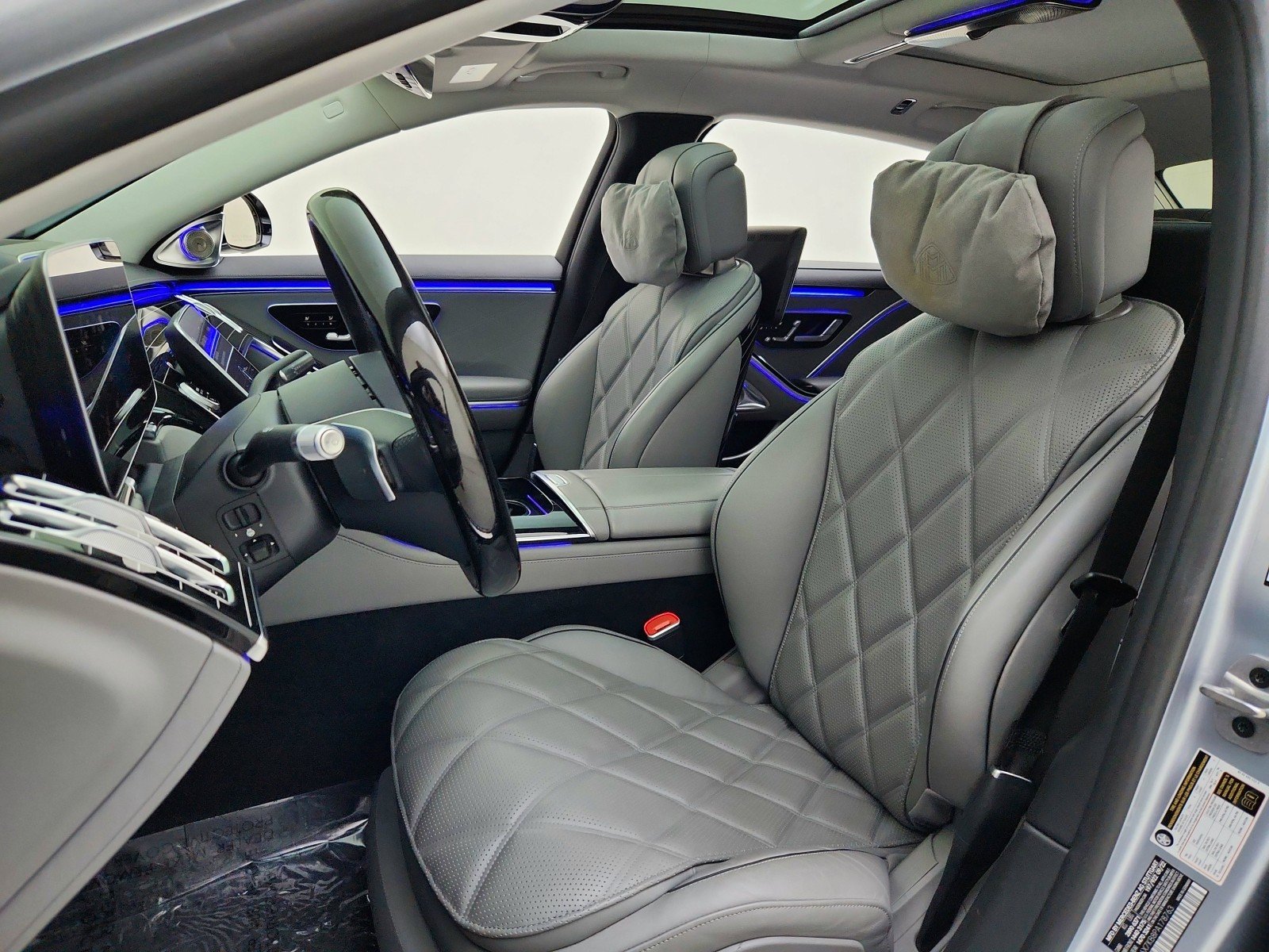 Certified Used 2023 Obsidian Black Mercedes-Benz Maybach S 680 image 17