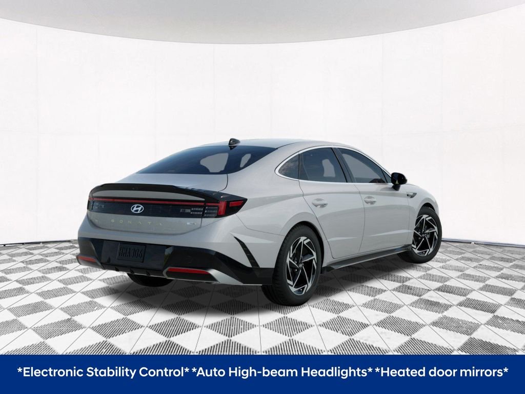 New 2026 White Hyundai SEL Sport image 7