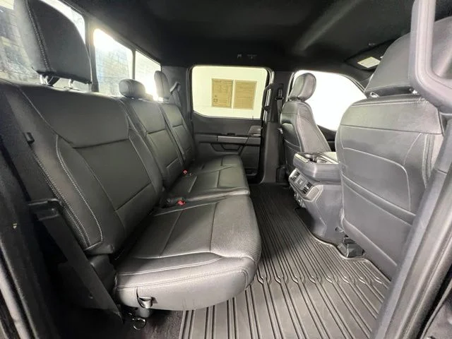 Used 2024 Black Ford XLT image 38