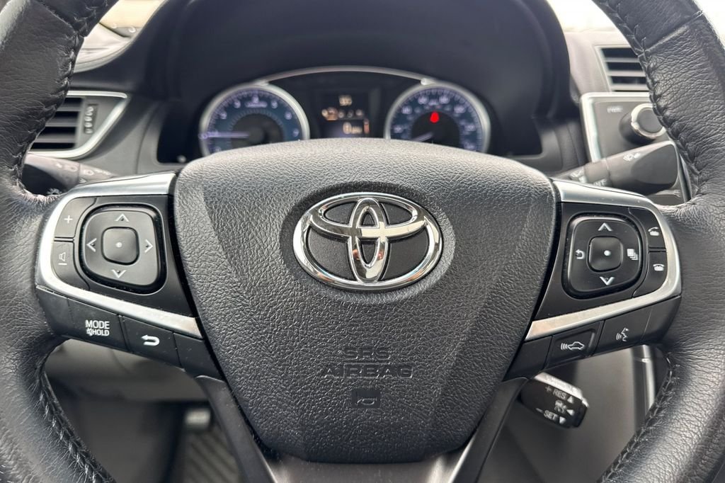 Certified Used 2017 Gray Toyota XLE image 27