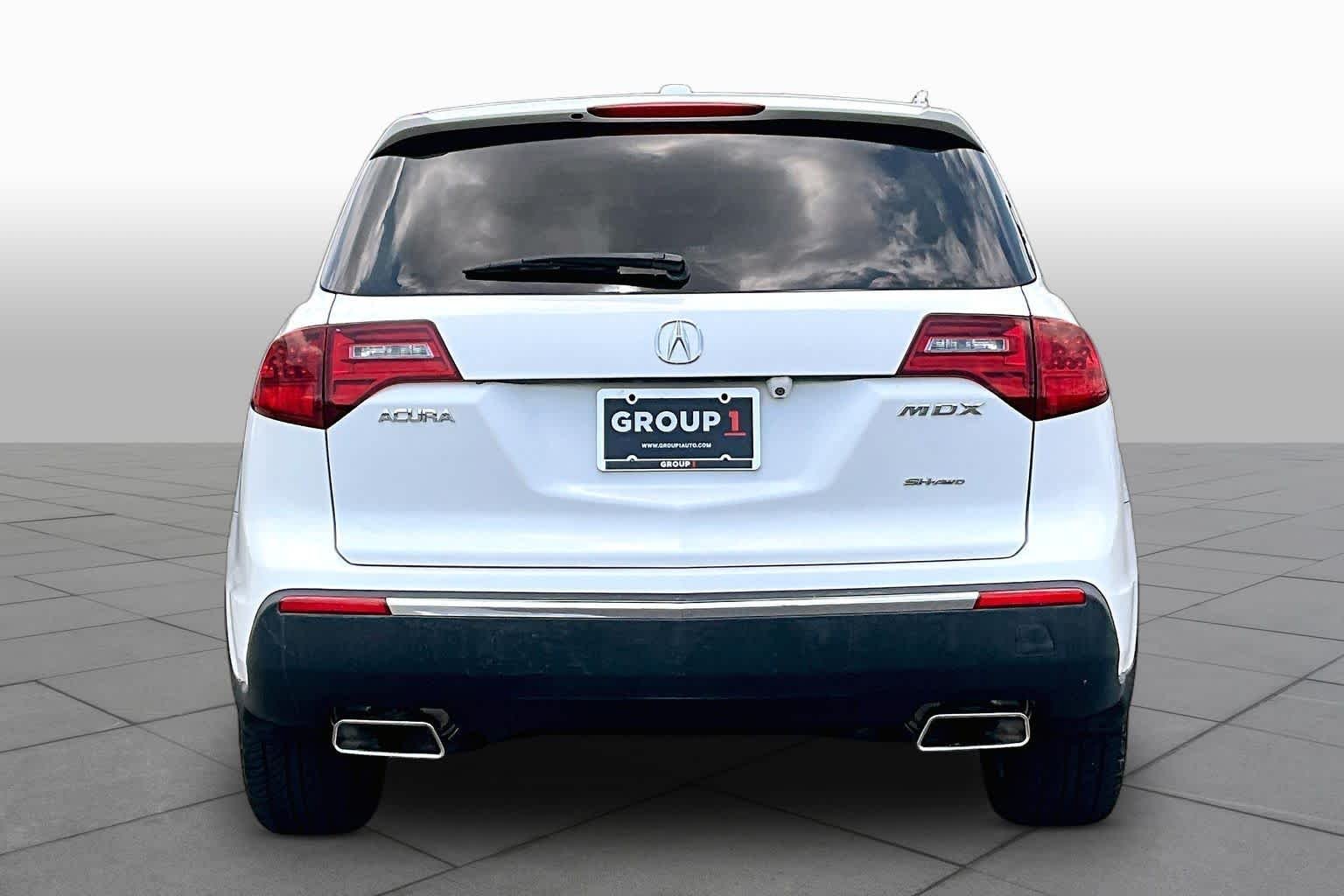 Used 2012 Aspen White Pearl II Acura Tech/Entertainment Pkg image 4