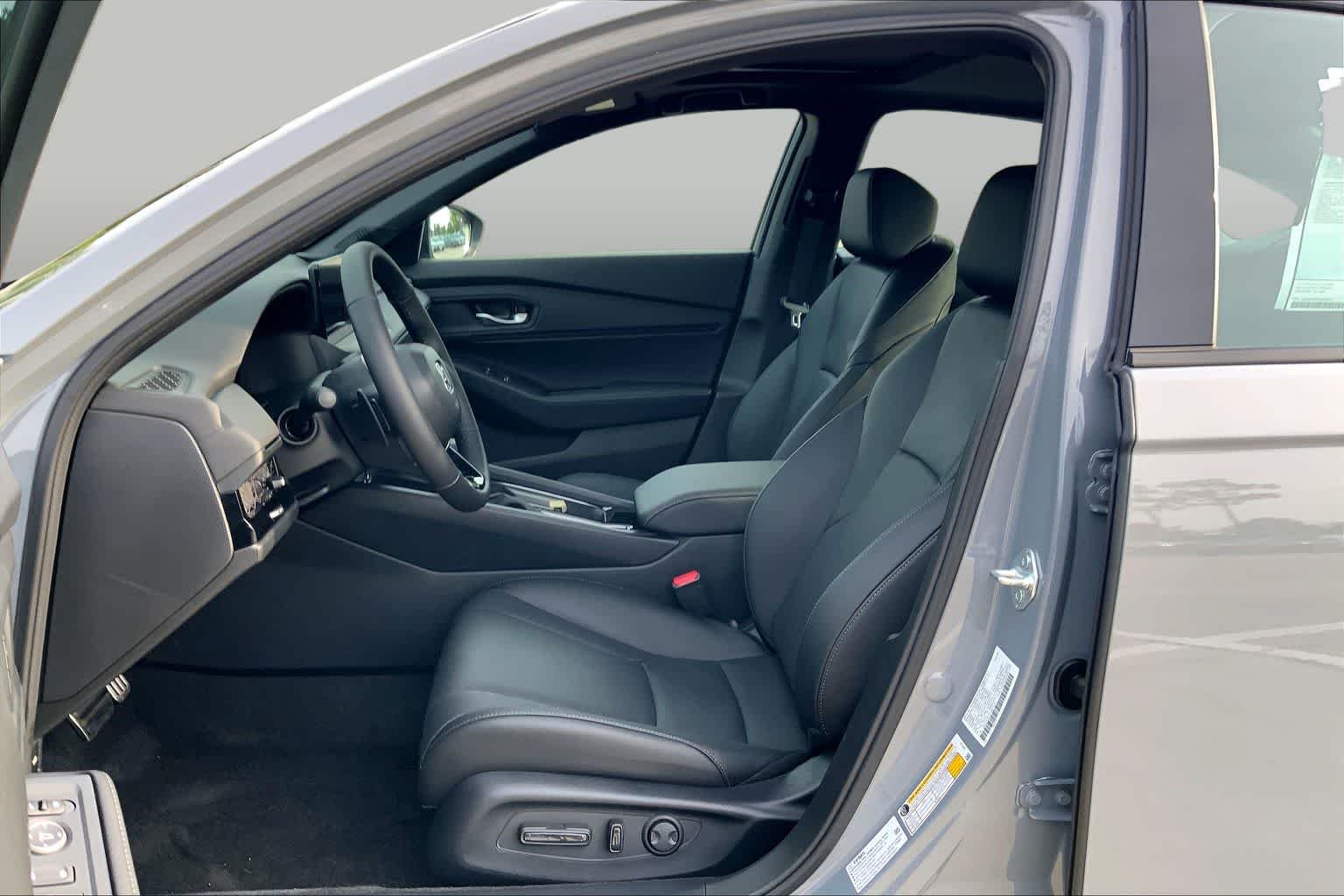 New 2026 Urban Gray Pearl Honda Sport-L Hybrid image 9
