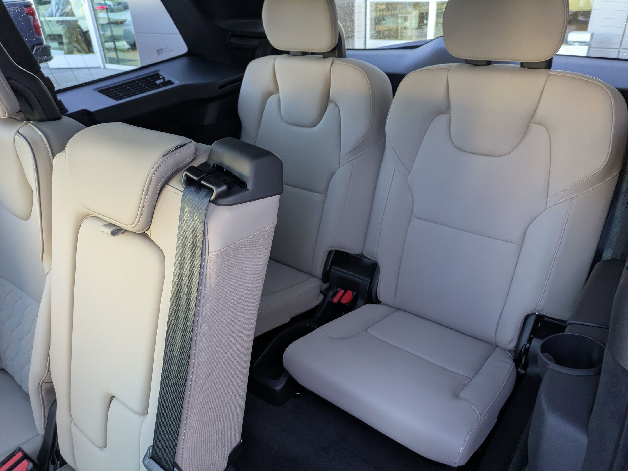 New 2026 Denim Blue Volvo Core image 17