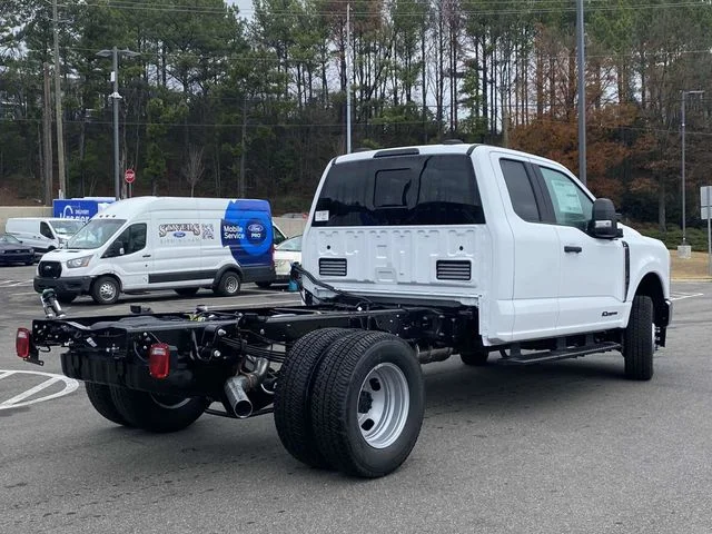 New 2026 Oxford White Ford F-350® XL image 3