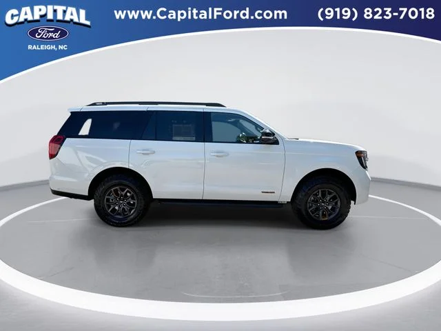Used 2025 White Ford Tremor image 9