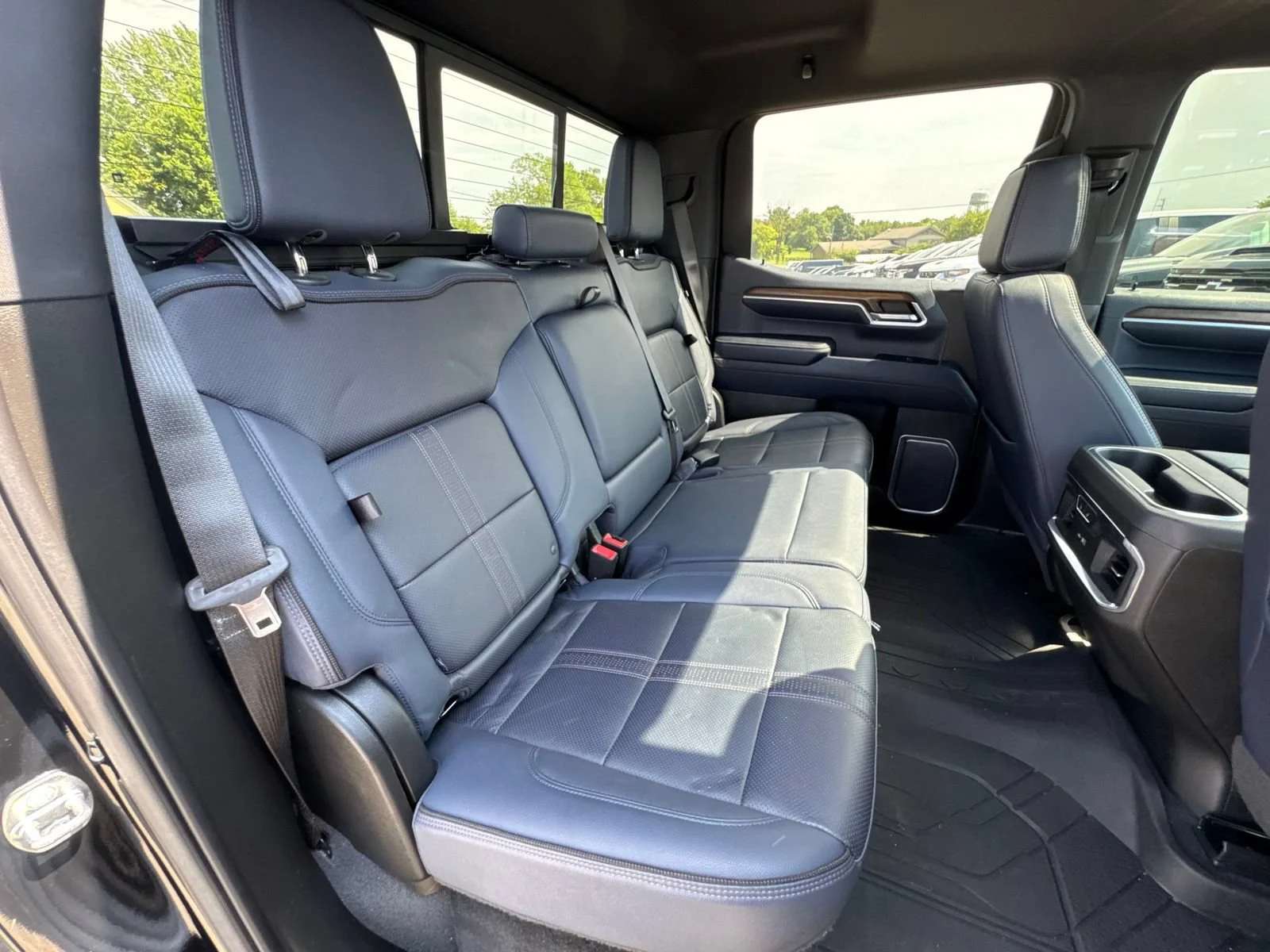 2022 Chevrolet Silverado 1500 High Country - Photo 34