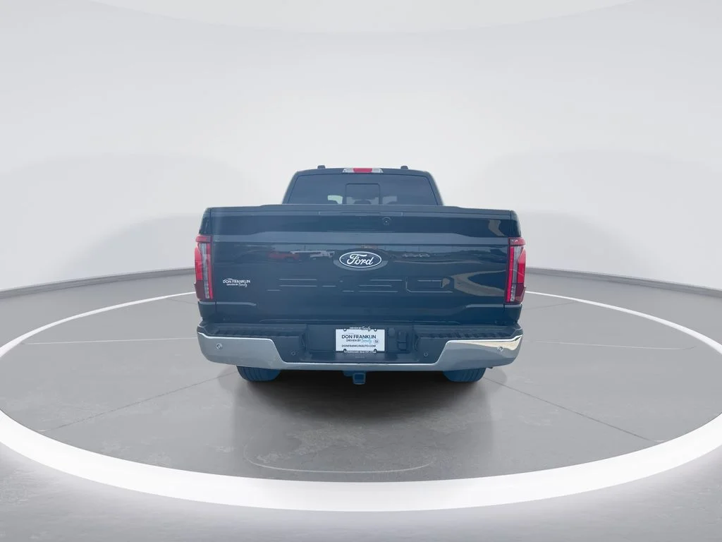 Used 2025 Black Ford Lariat image 7