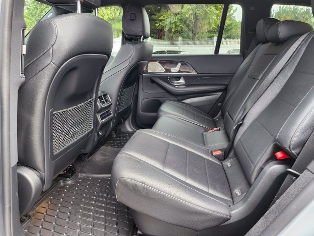 Certified Used 2023  Mercedes-Benz GLS 450 image 17
