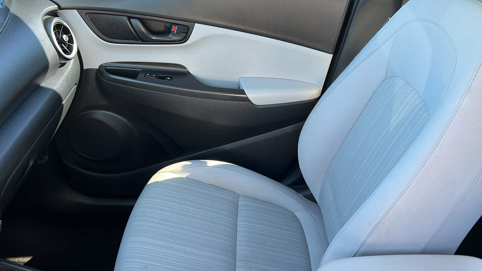 Certified Used 2023 Ecotronic Gray Hyundai SEL image 12