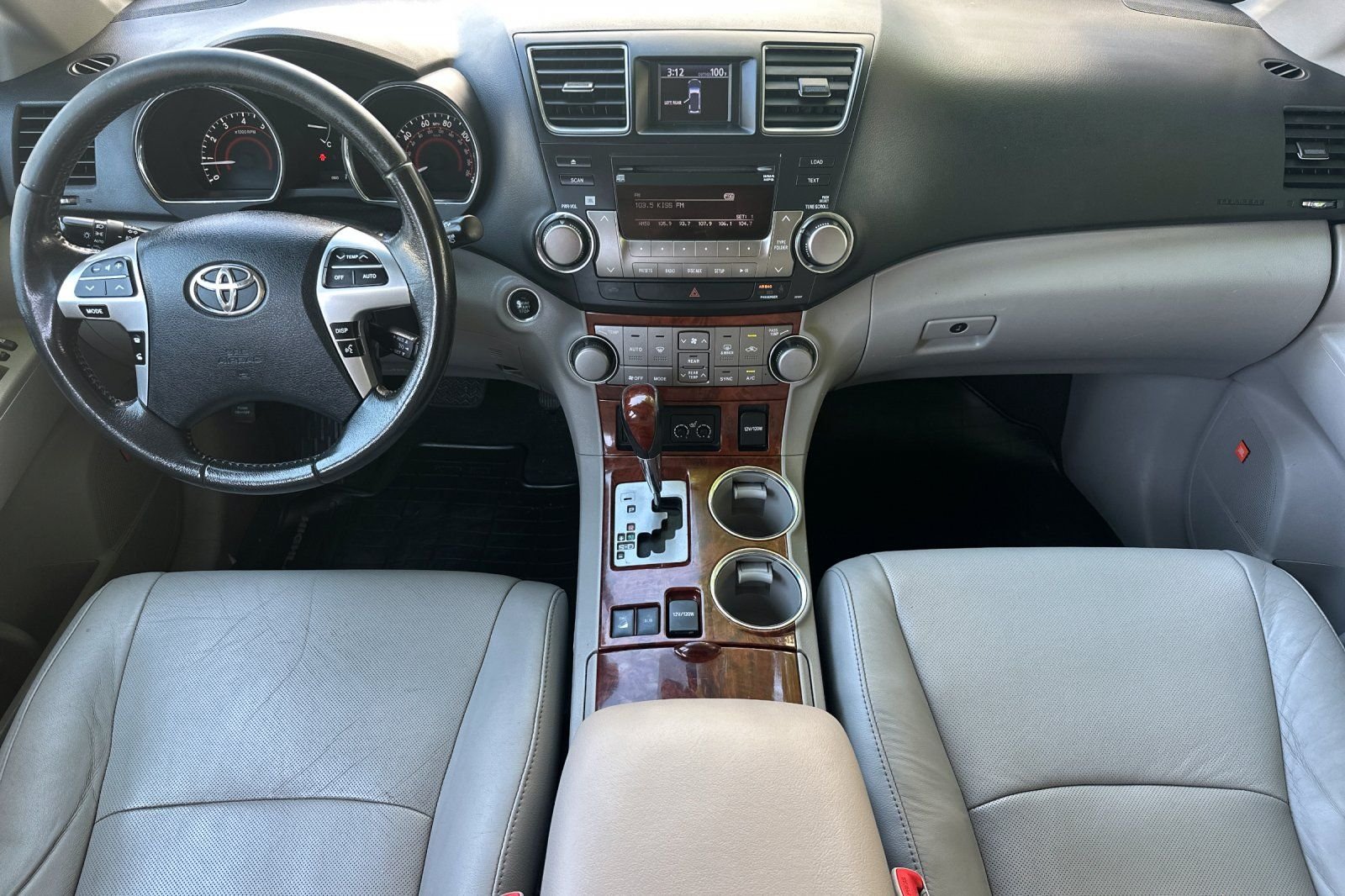 Used 2012 Silver Toyota Limited image 13