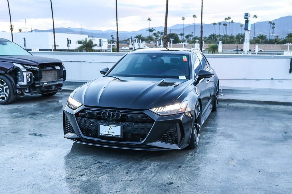 Used 2022 Black Metallic Audi 4.2 image 4