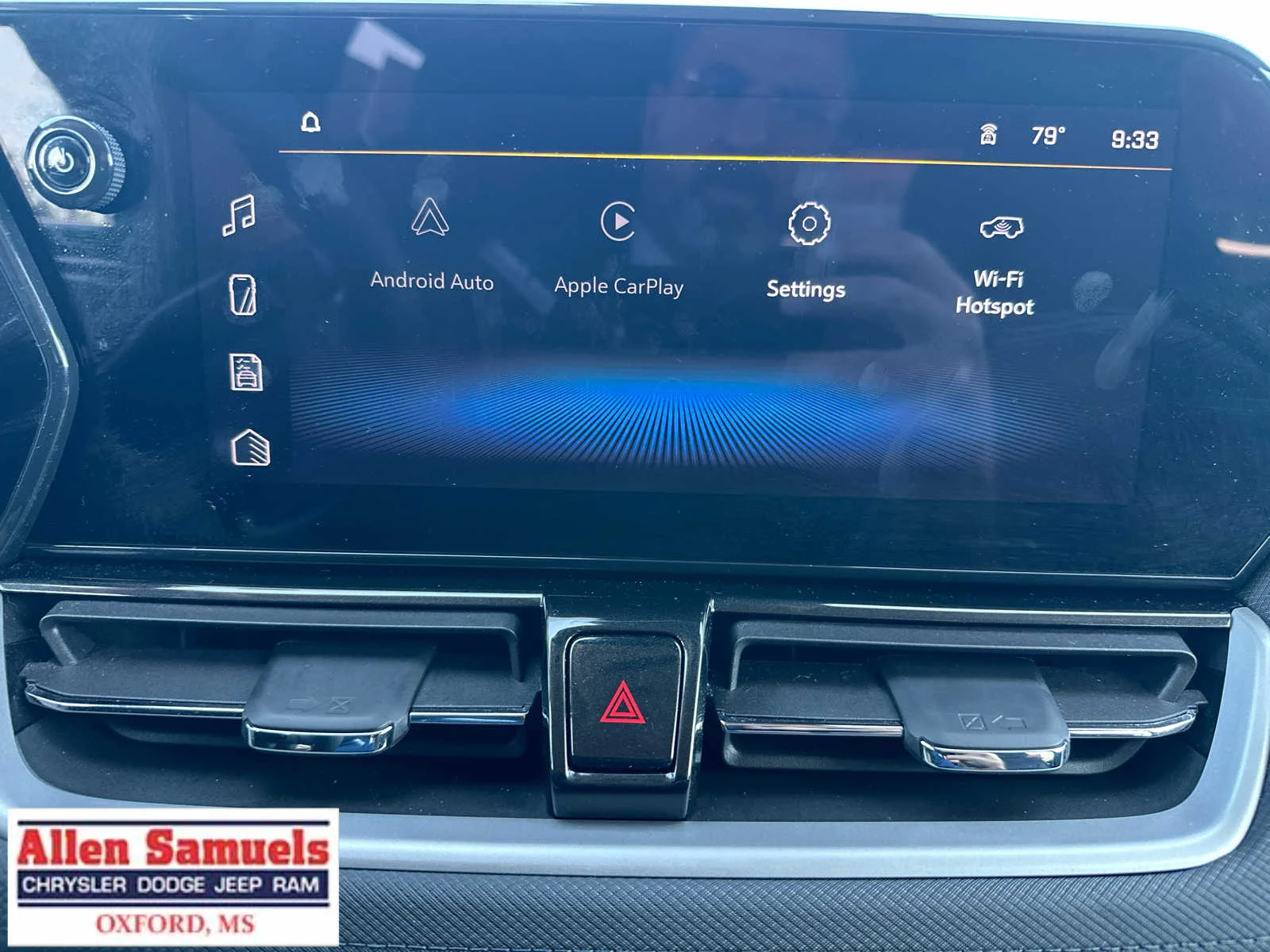 Used 2025 Mosaic Black Metallic Chevrolet LT image 24