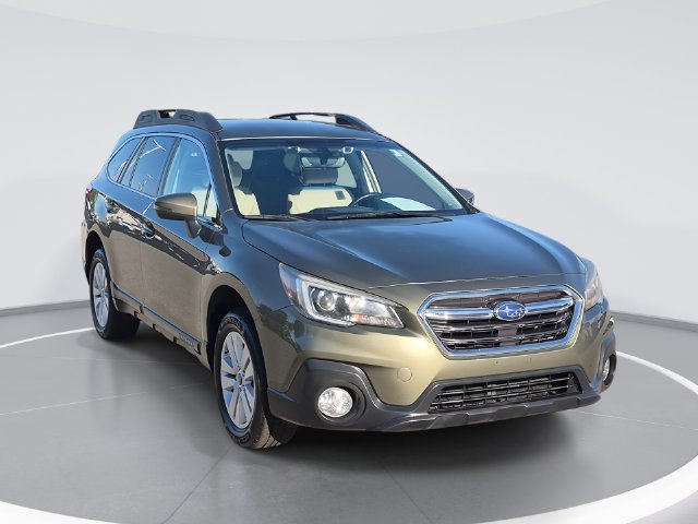 Used 2019 Green Subaru 2.5i Premium image 1