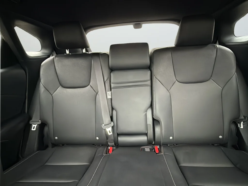Used 2023 White Lexus 350 F Sport Handling image 27