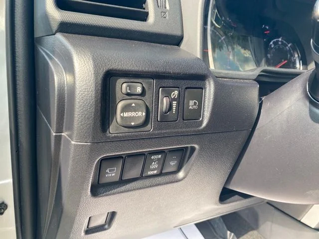 Used 2023 Silver Toyota SR5 Premium image 16