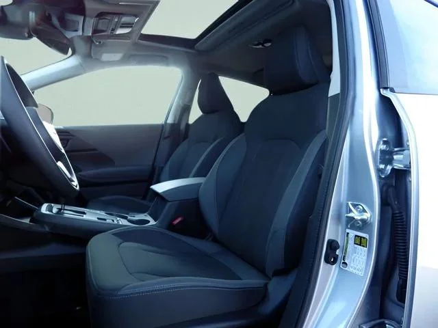 New 2026 ICE SILVER METALLIC Subaru Premium image 14