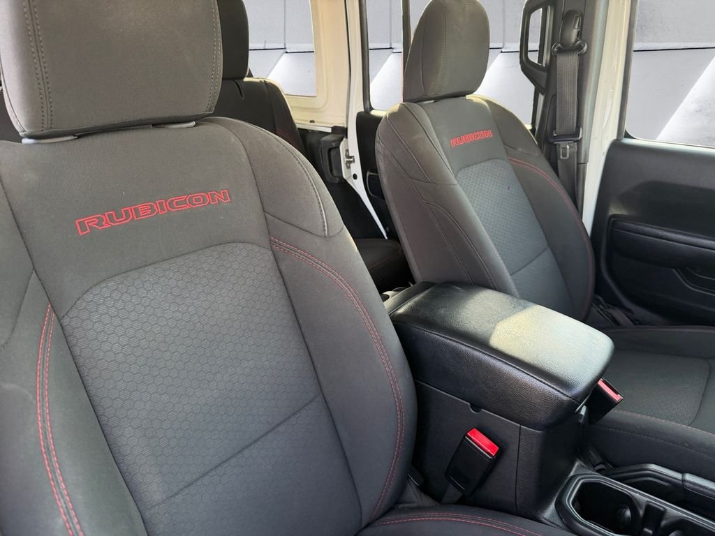 Used 2023 White Jeep Rubicon image 14