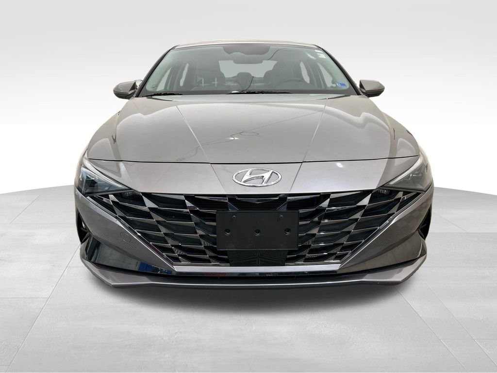 Used 2023 Silver Hyundai Limited image 9