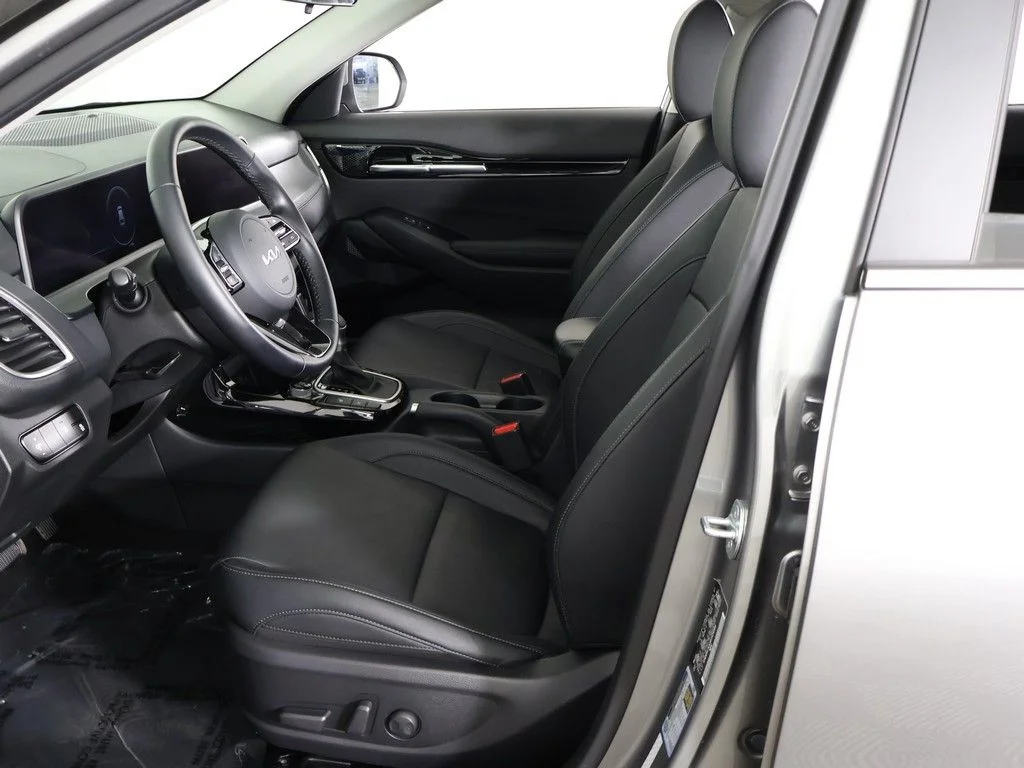 Used 2024 Gray Kia EX image 30