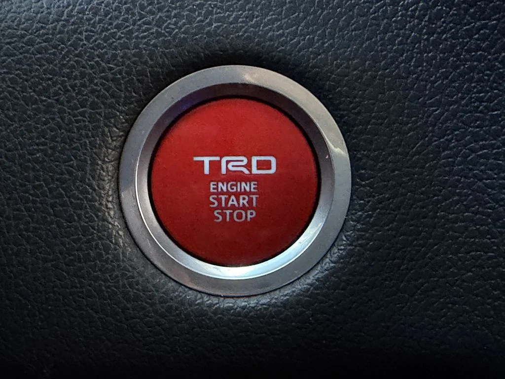 Used 2023  Toyota Limited image 22