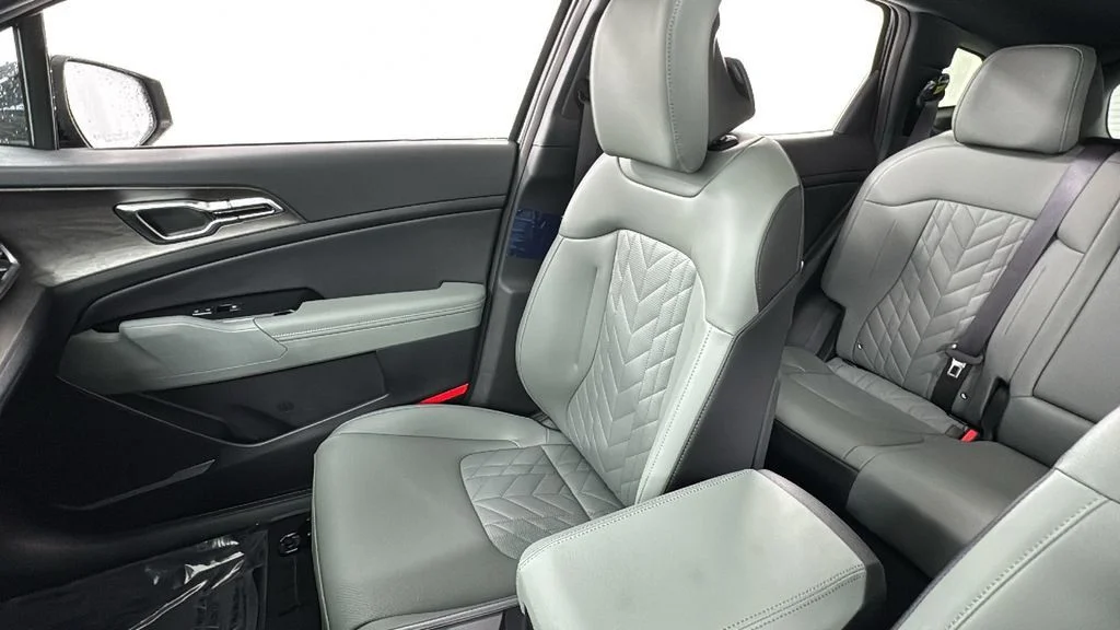 2025 Kia Sportage X-Line - Photo 13