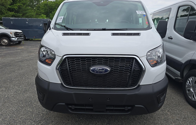Used 2025 White Ford Base image 2
