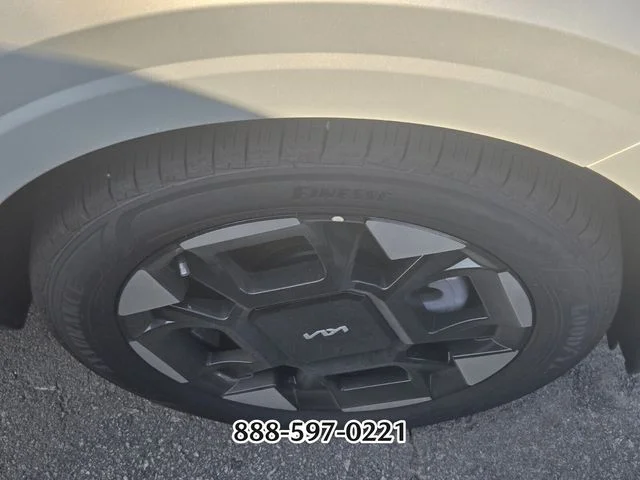 Used 2026 White Kia EX image 11