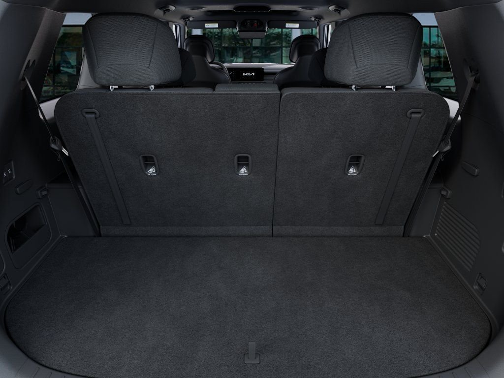 New 2027 Black Kia S image 19