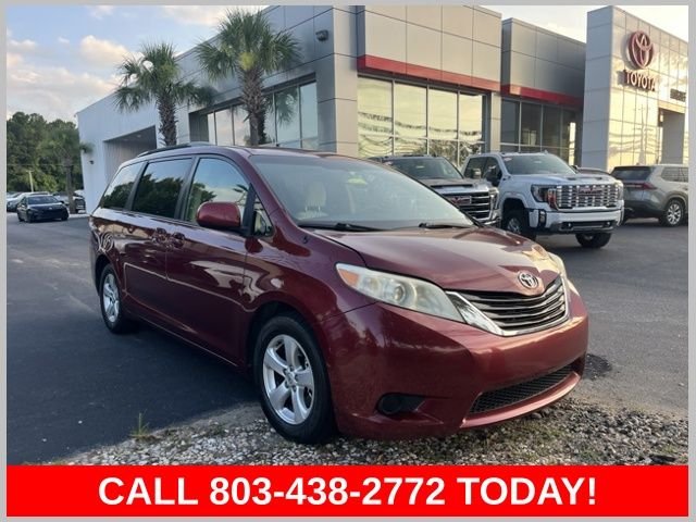 2014 Toyota Sienna LE